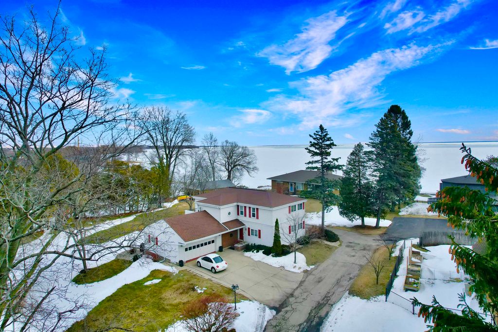 1820 1st St, Menominee, MI 49858 Trulia