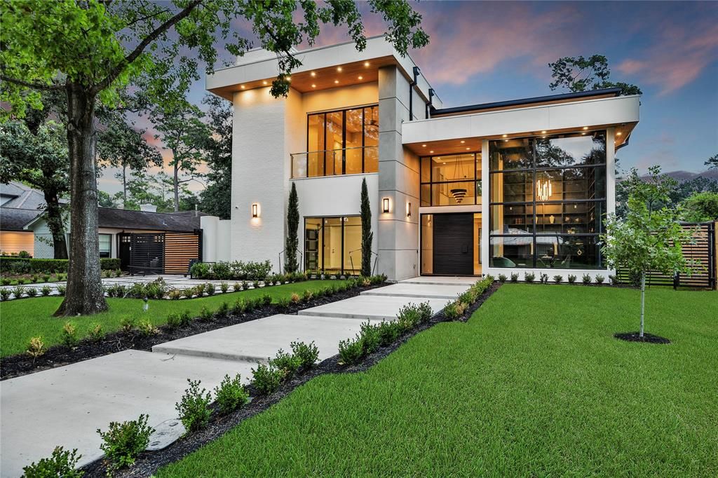 614 Pinehaven Dr, Houston, TX 77024