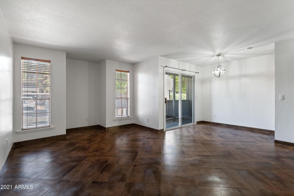 200 E Southern Ave #108, Tempe, AZ 85282