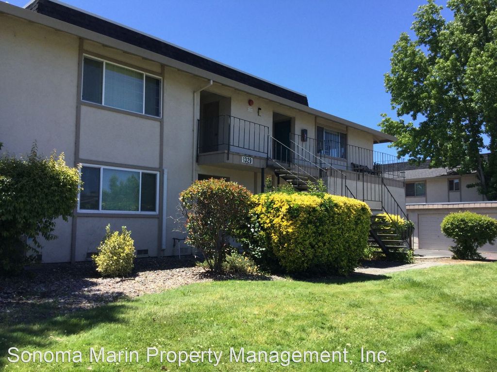 1329 Southwest Blvd #B, Rohnert Park, CA 94928