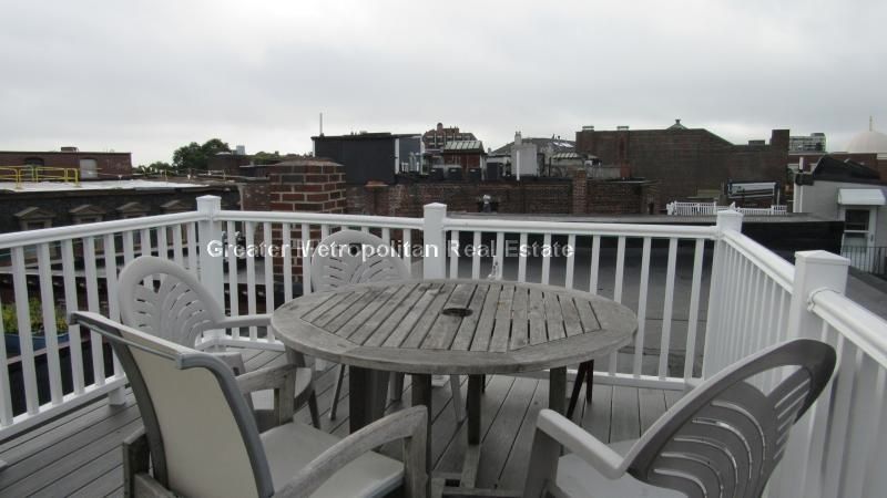 152 Salem St, Boston, MA 02113