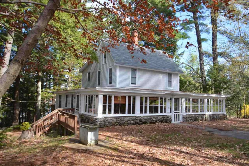 10 Glendale Pl, Gilford, NH 4 Bed, 2 Bath SingleFamily Home 40