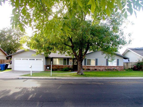626 N Hosick Cir, Mesa, AZ 85201