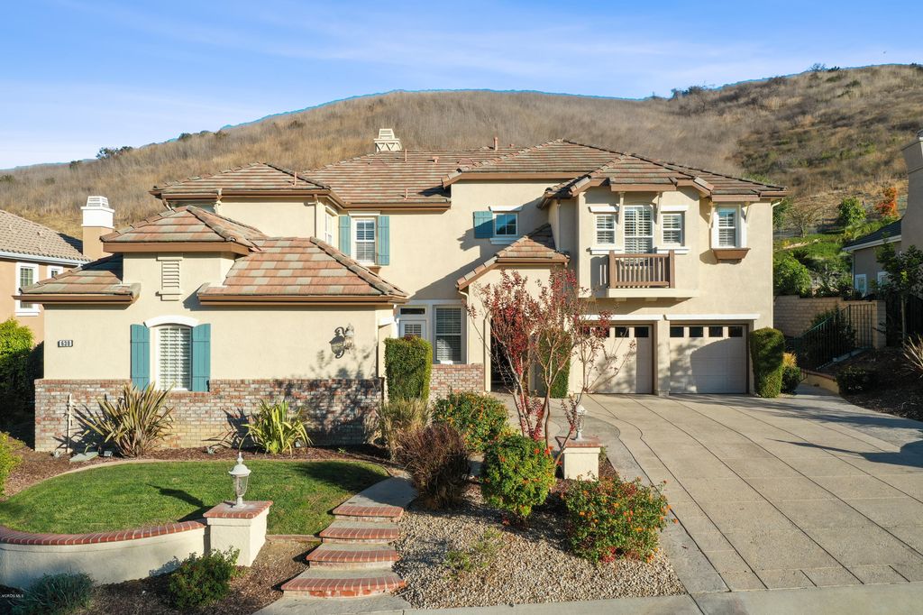 630 Rustic Hills Dr, Simi Valley, CA 93065