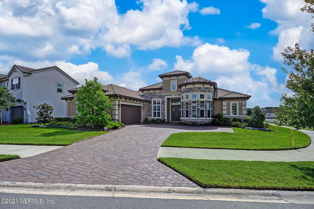 13000 Aegean Dr, Jacksonville, FL 32246