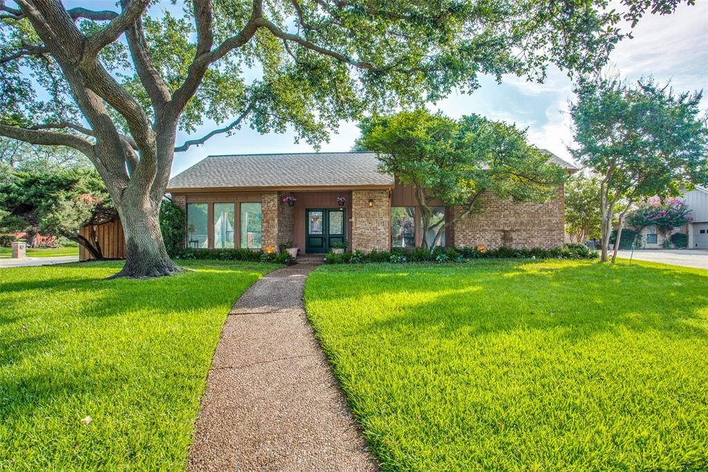 3605 Tennis Pl, Plano, TX 75075