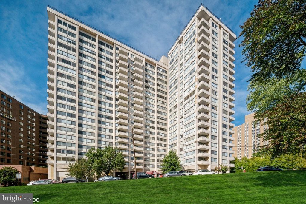 4515 Willard Ave #509S, Chevy Chase, MD 20815
