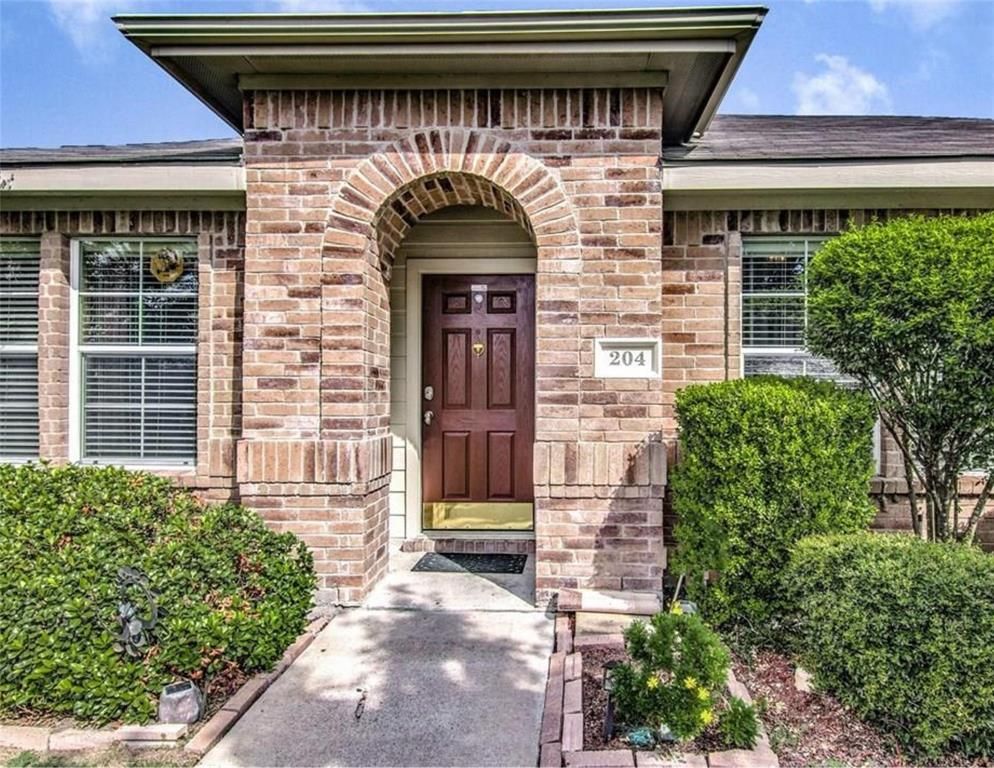 204 Independence Trl, Forney, TX 75126