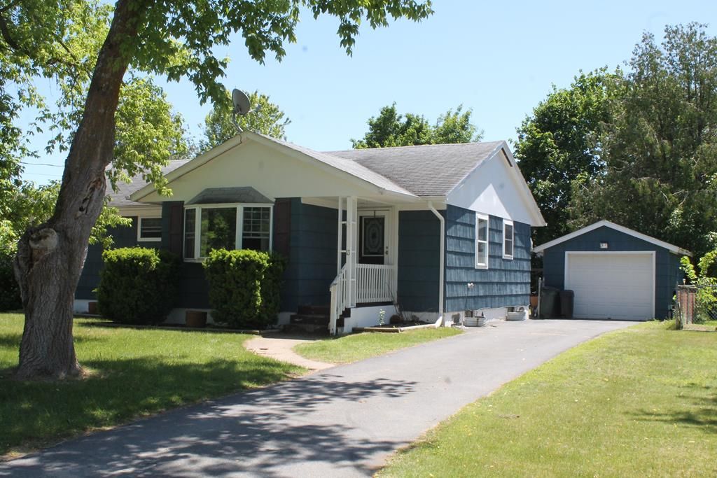 13 McIntosh Dr, Peru, NY 12972 Trulia