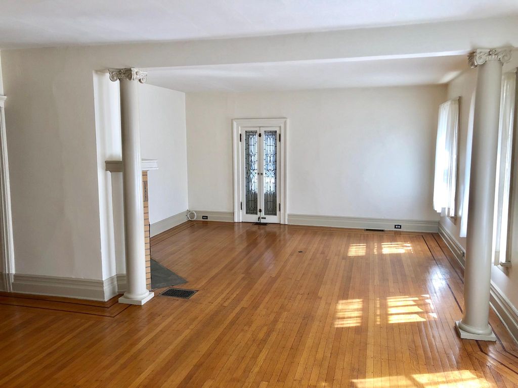 63 Ashland Ave, Buffalo, NY 14222