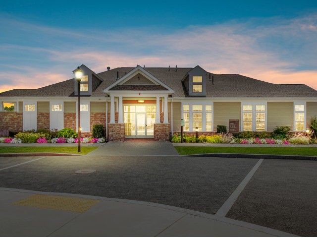 1 Gradient Ct, South Weymouth, MA 02190