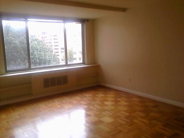 1121 Arlington Blvd #748, Arlington, VA 22209