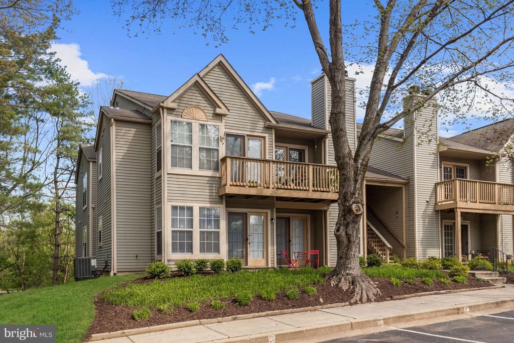 4708 Dorsey Hall Dr #3-303, Ellicott City, MD 21042