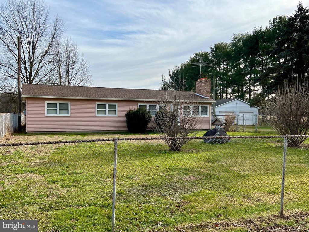 52 E Lake Rd, Pilesgrove, NJ 08098 Trulia