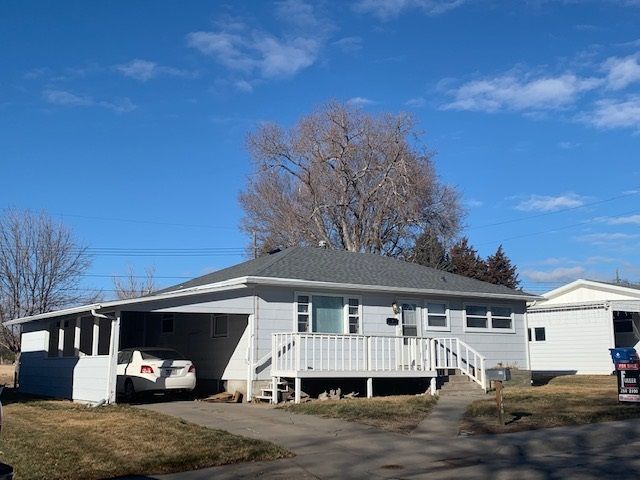 1140 Robin Ln, Ogallala, NE 69153