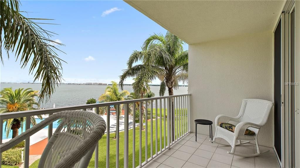 5155 Isla Key Blvd S 303, Saint Petersburg, FL 2 Bed, 2 Bath Condo