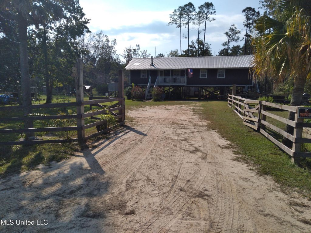 16077 10th St, Pearlington, MS 39572 Trulia