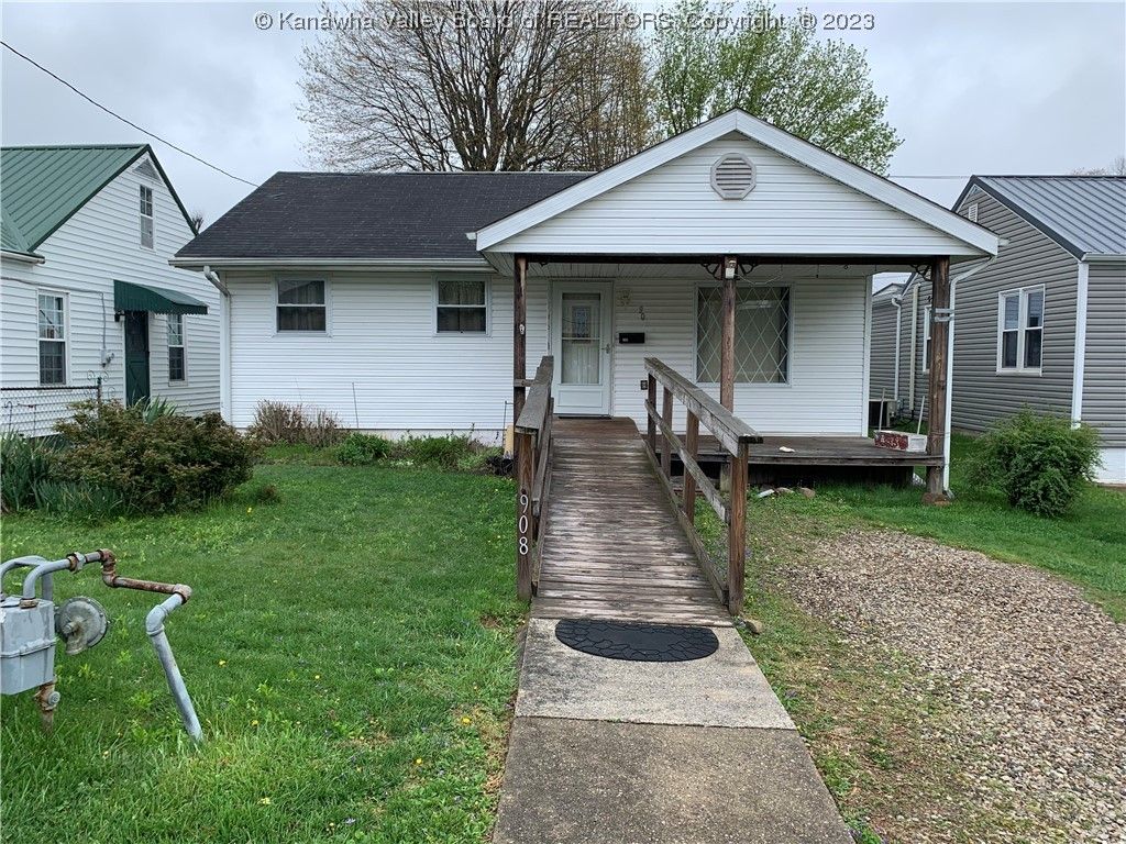 908 Meadow Dr, South Charleston, WV 25309 Trulia