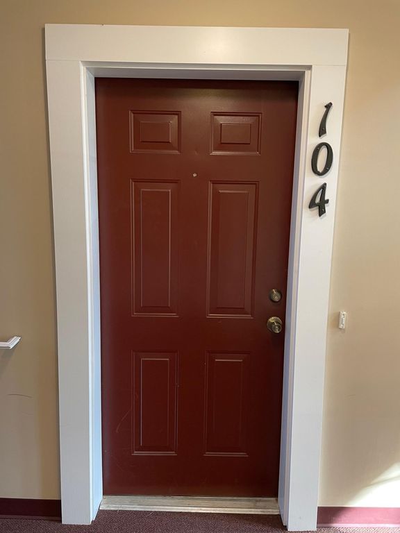 18821 Sparkling Water Dr, Germantown, MD 20874
