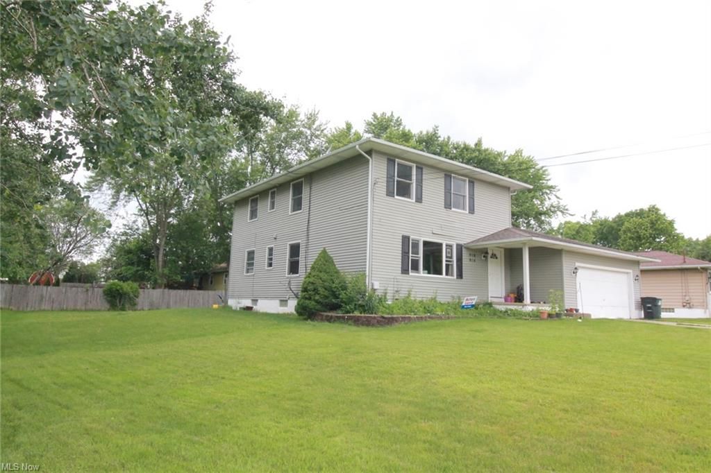 914 Hadcock Rd, Brunswick, OH 44212