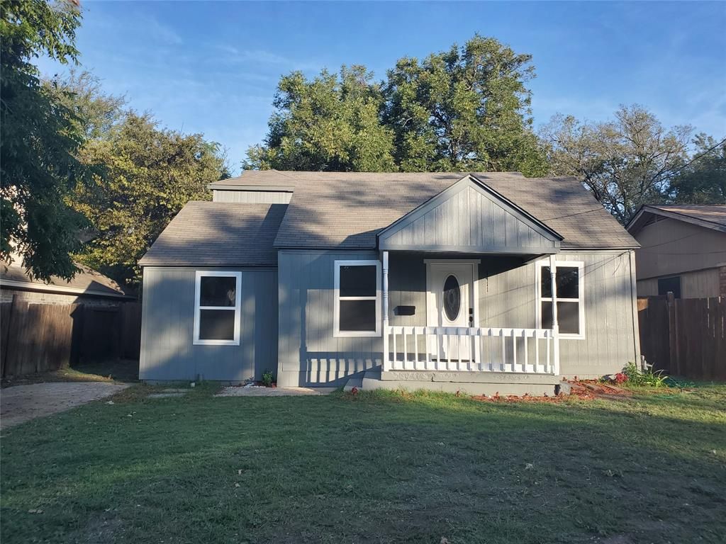 1411 Owega Ave, Dallas, TX 75216
