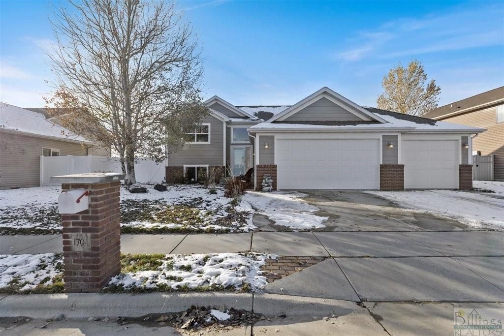 1704 Touch Stone St, Billings, MT 59106