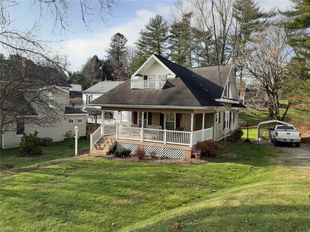 336 N Kennebec Ave, Mcconnelsville, OH 43756 3 Bed, 2 Bath Single