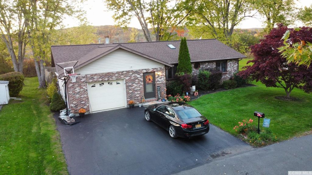 73 Warren Ave, Coxsackie, NY 12051 Trulia