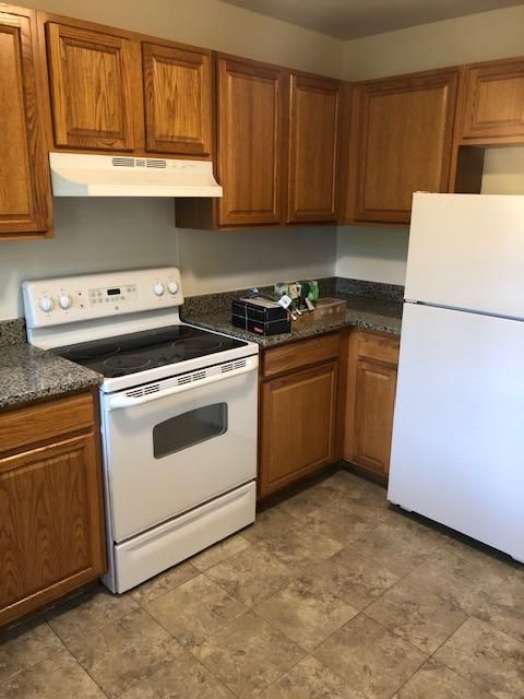 161 South St #8, Waltham, MA 02453