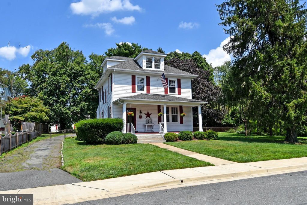 601 Anderson Ave, Rockville, MD 20850