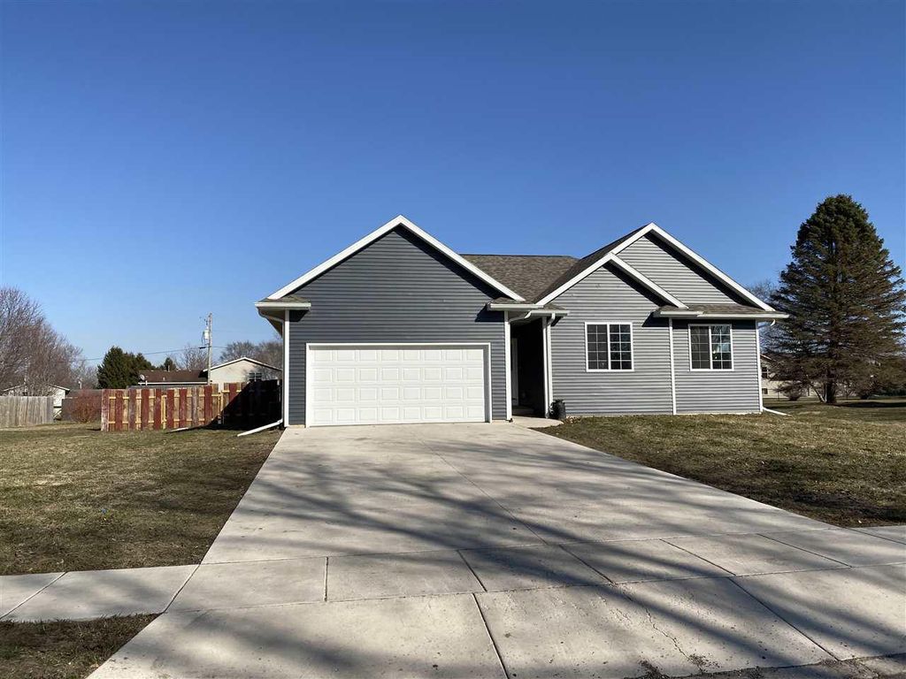 456 S Park St, Belleville, WI 53508 Trulia