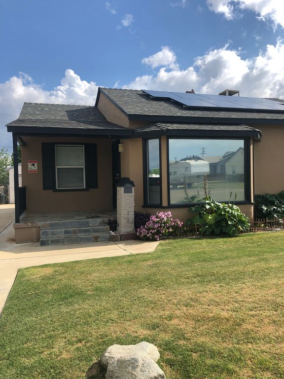 111 Bancroft Dr, Bakersfield, CA 93308