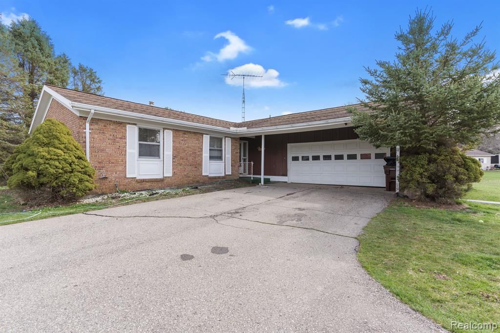 4131 N Dearing Rd, Parma, MI 49269 Trulia