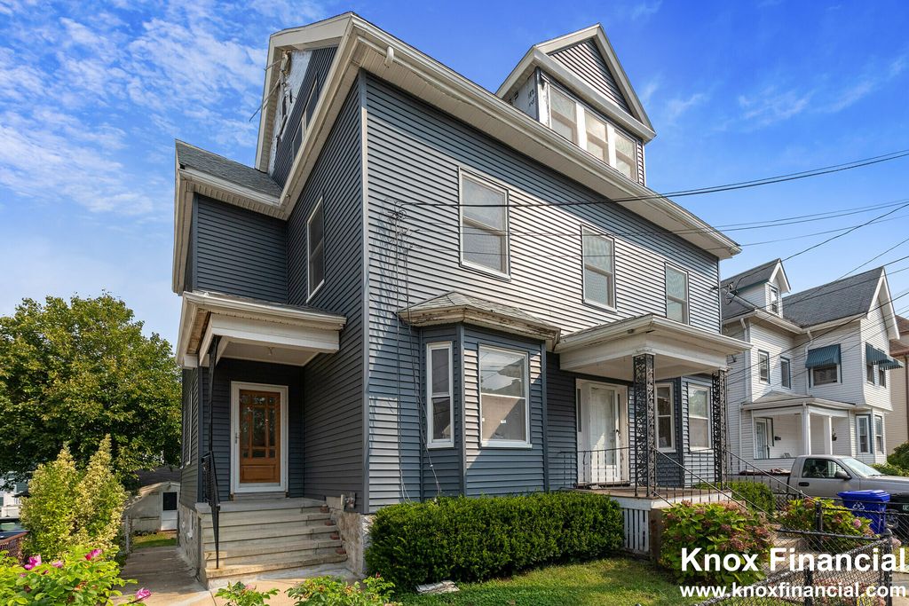 21 Newcastle Rd #21, Brighton, MA 02135
