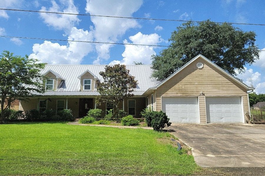 13195 Diversion Canal Rd, Saint Amant, LA 70774 Trulia