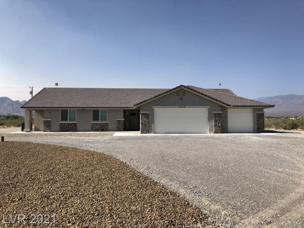 1390 Gee St, Pahrump, NV 89060