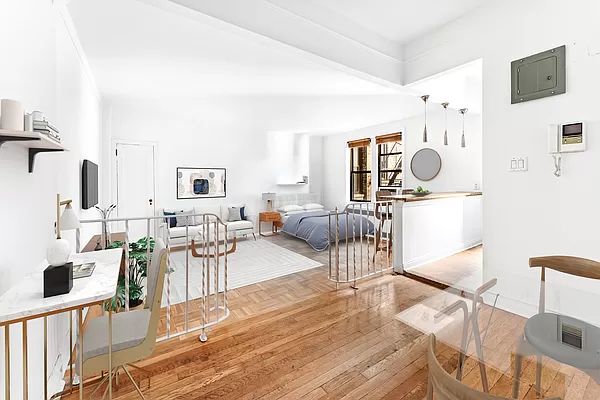 72 Orange St #3G, Brooklyn, NY 11201