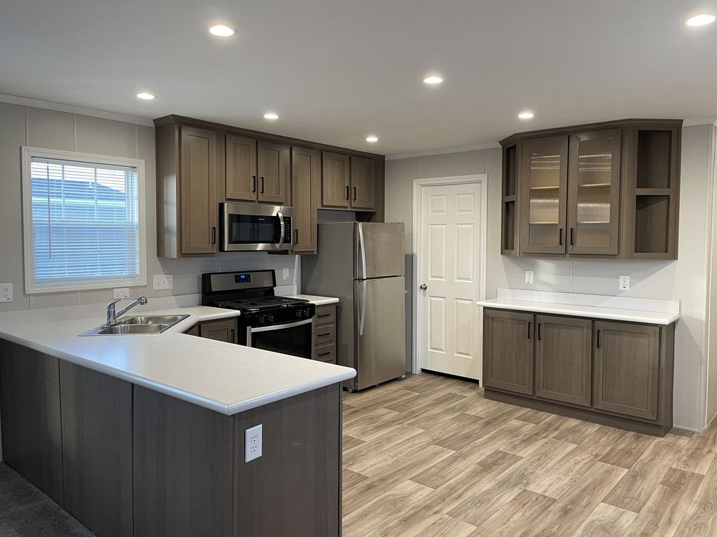 7204 E Grand River Ave #338, Portland, MI 48875
