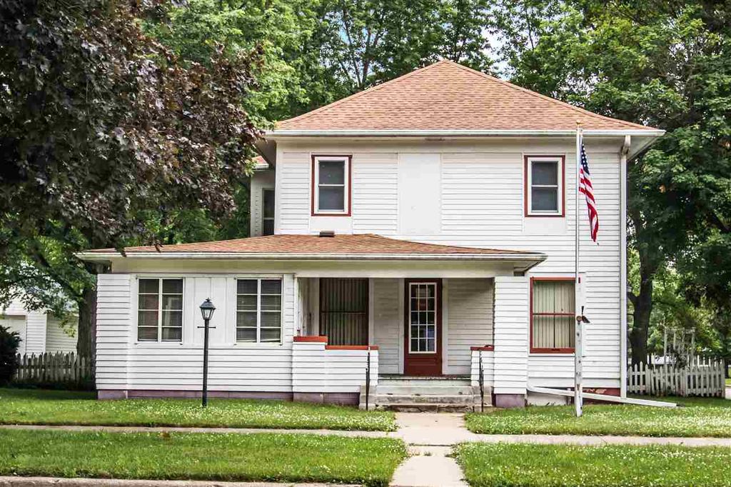 120 W 4th St, Delavan, IL 61734 Trulia
