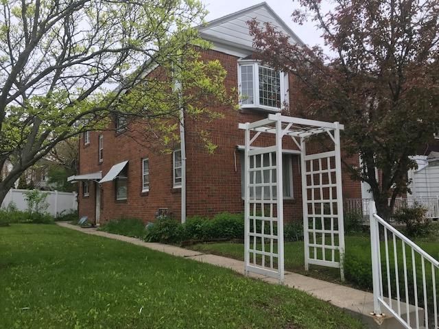 2959 N  61st St #2961, Milwaukee, WI 53210