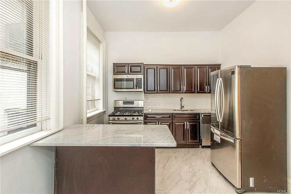 92 Hamilton Ave #5EC, Yonkers, NY 10705
