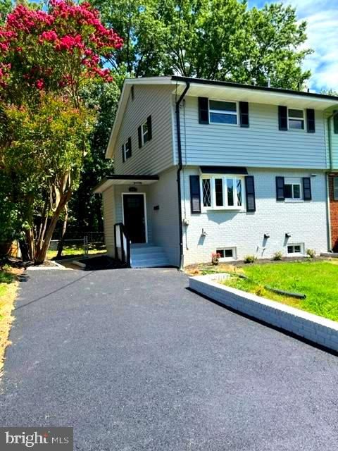 1001 Carrington Ave, Capitol Heights, MD 20743