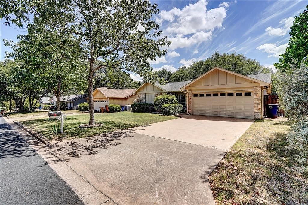 3809 Skipton Dr, Austin, TX 78727