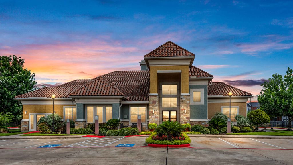 2200 W  Baker Rd #817, Baytown, TX 77521