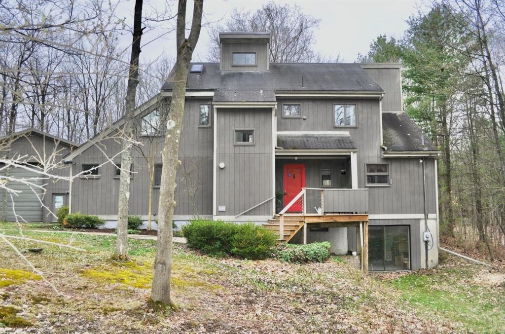 655 Snyder Hill Rd, Ithaca, NY 14850