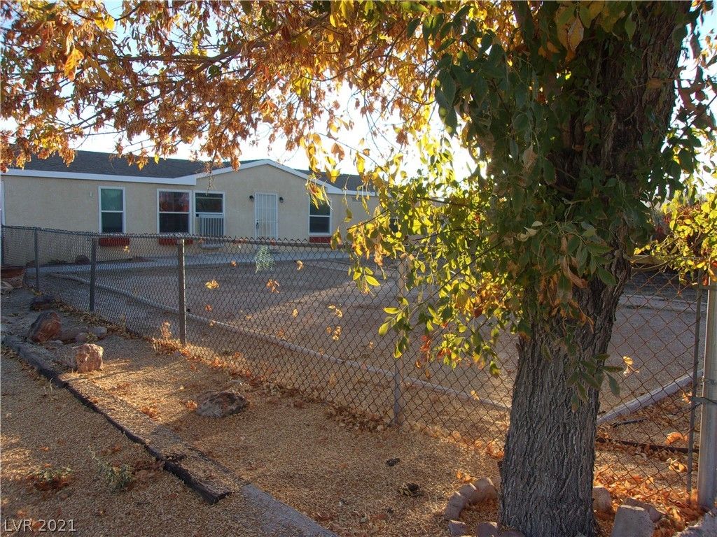 4910 Mankins St, Pahrump, NV 89048