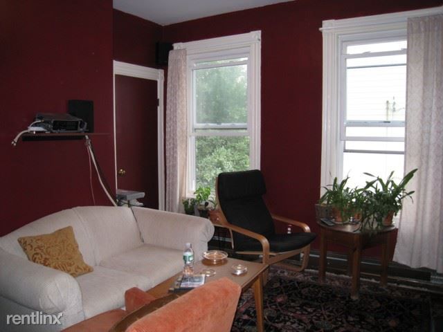 17 Harvard St #2, Somerville, MA 02143