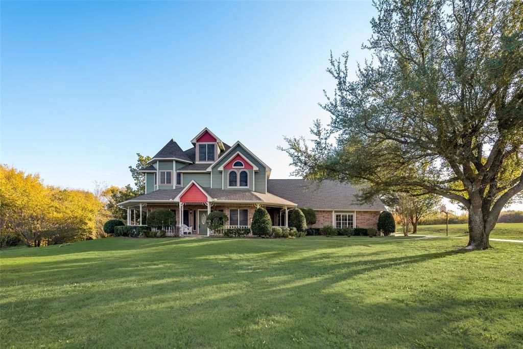406 Muskingum Rd, Waxahachie, TX 75165