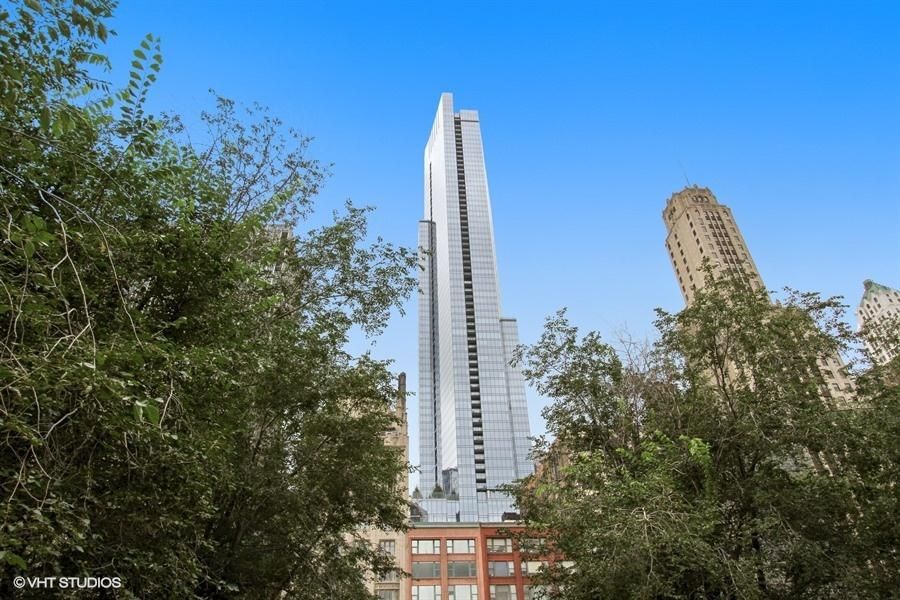 60 E Monroe St #1806, Chicago, IL 60603