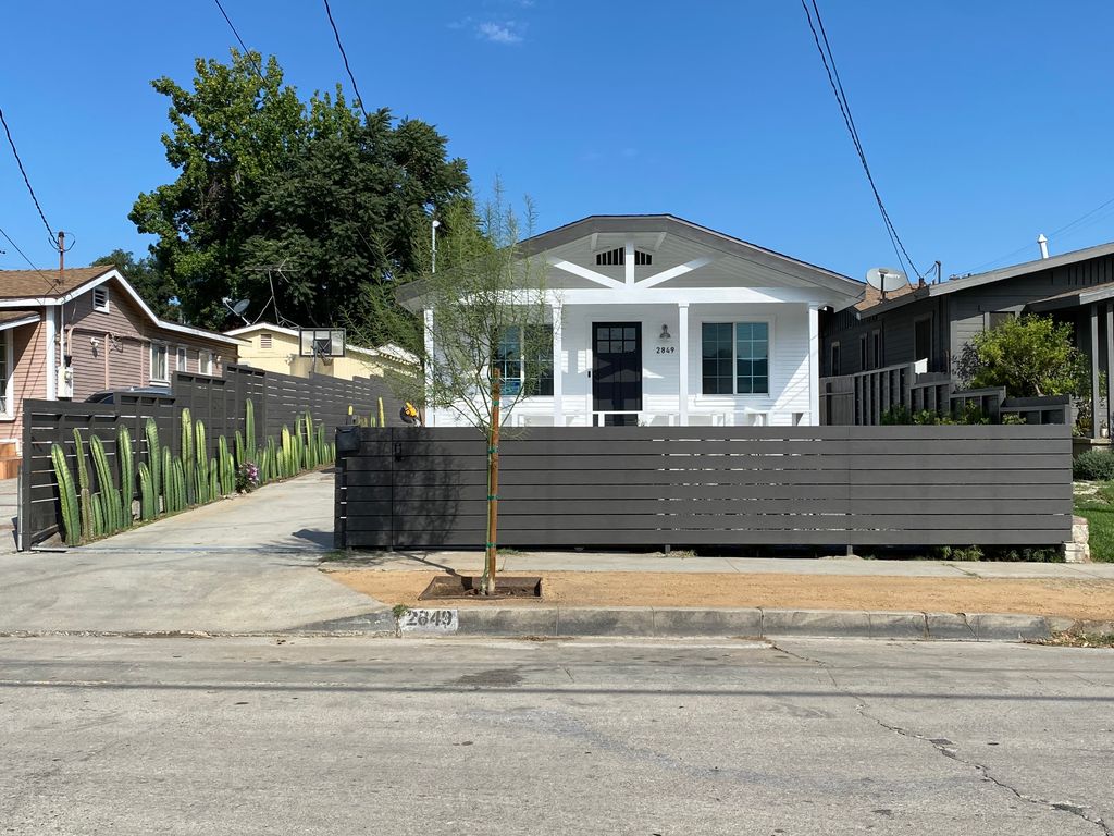 2849 Knox Ave, Los Angeles, CA 90039